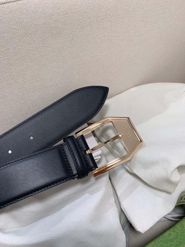 スーパーコピーグッチベルト全体デザイン
